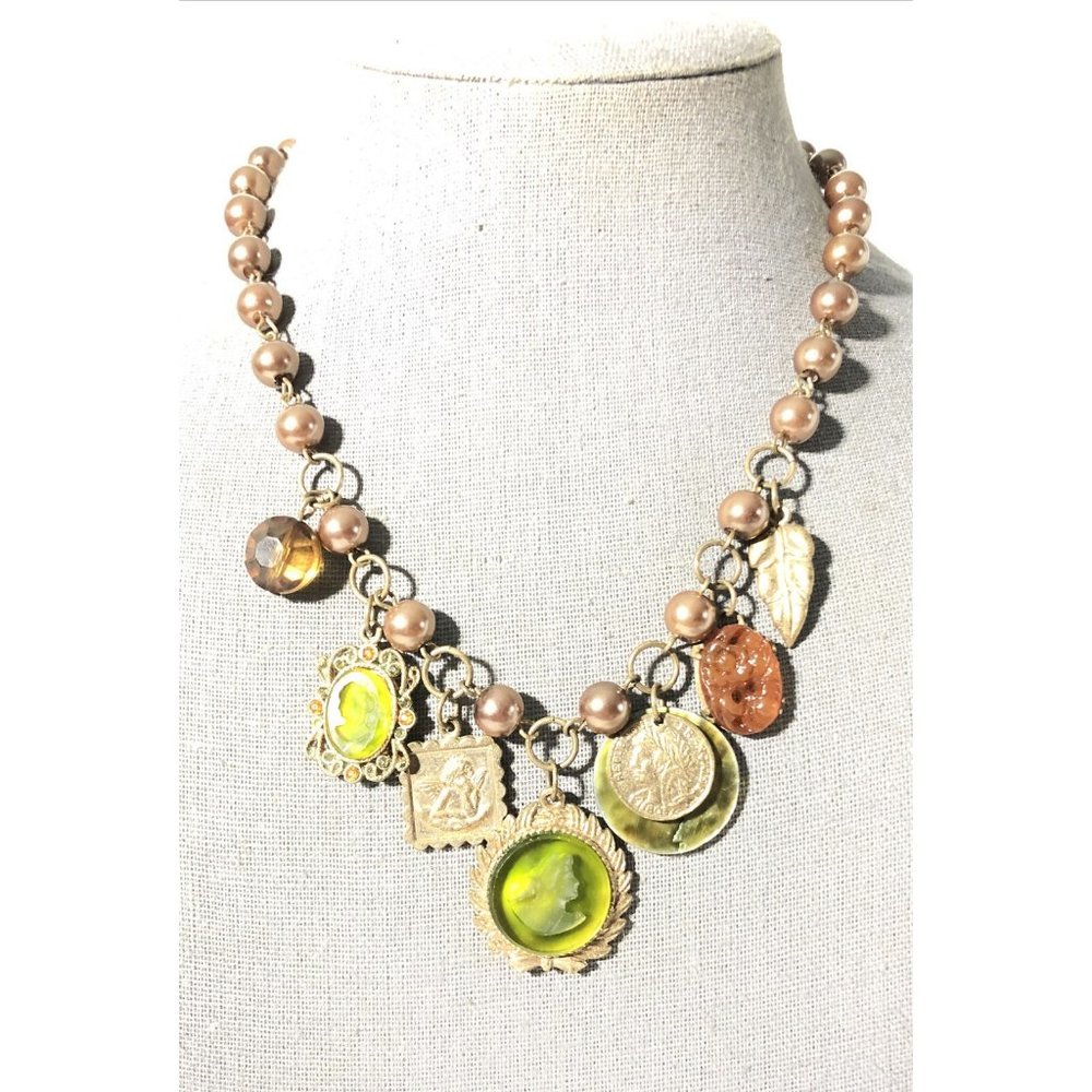 Cameo Coin Cherub Charm Necklace- 18” Gold Tone Metal Bead W Pendants Necklace.